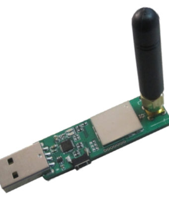 Transceptor de radio multicanal sub 1 GHz con interfaz USB
