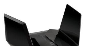 Nighthawk RAXE500 Router WiFi 6E de triple banda