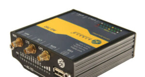 AG-702 Gateway industrial con OpenWrt y SoC MT7628