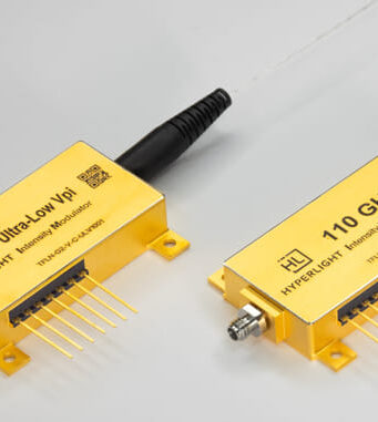 Moduladores electroópticos con tecnología TFLN y tensión de media onda (Vπ) baja