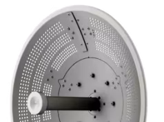 Antena parabólica táctica modular para backhaul